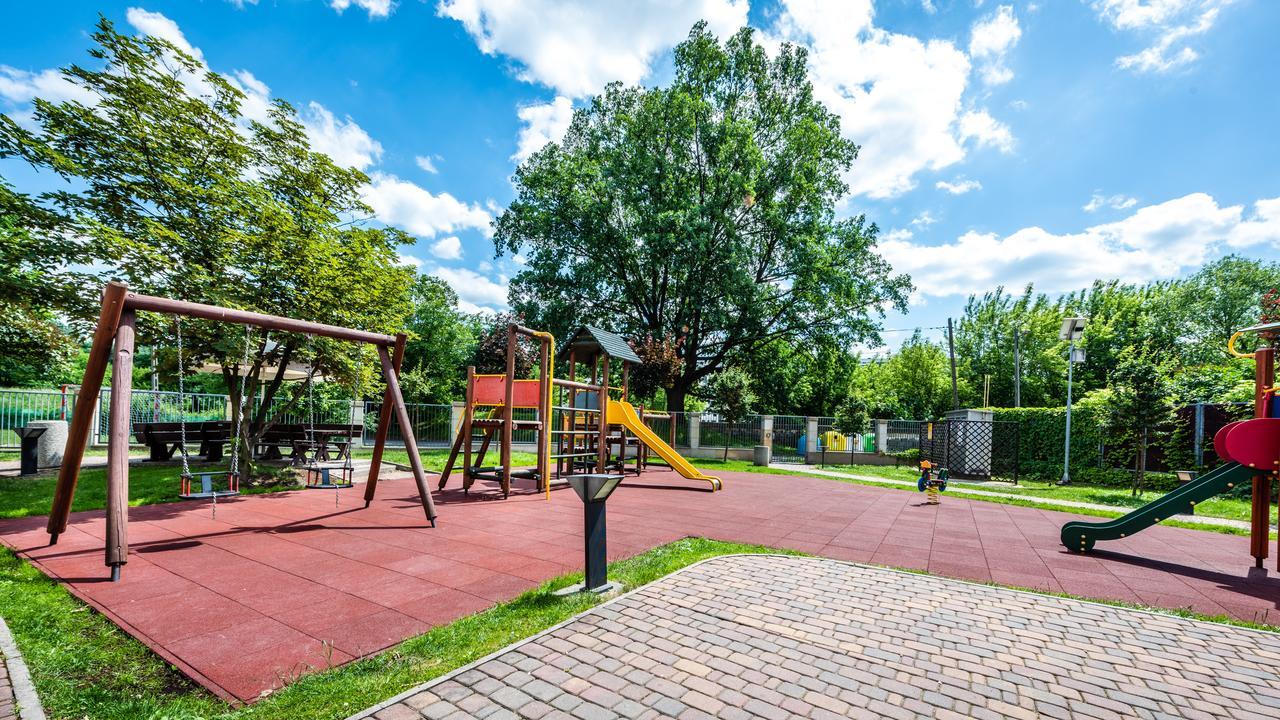 A11 Apartments & Spa Dermique Краков Экстерьер фото